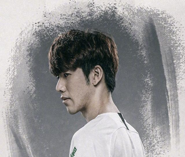 突出表现 突出表现