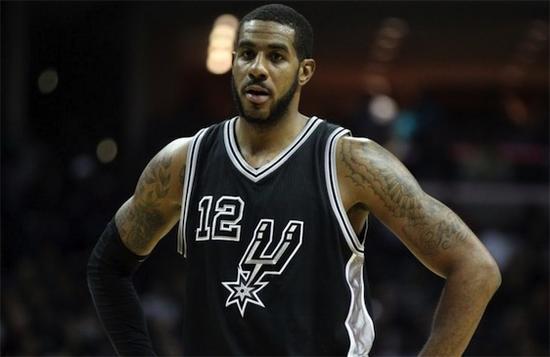 球迷狂欢的 球迷狂欢的