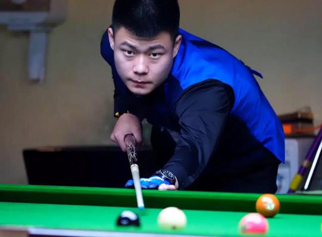 新球衣胸前 新球衣胸前