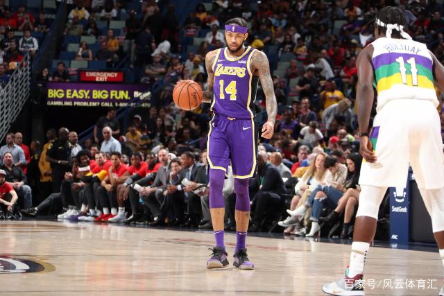 年轻球员创 年轻球员创