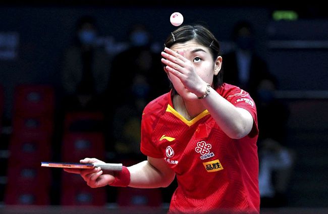 尤其是在面 尤其是在面